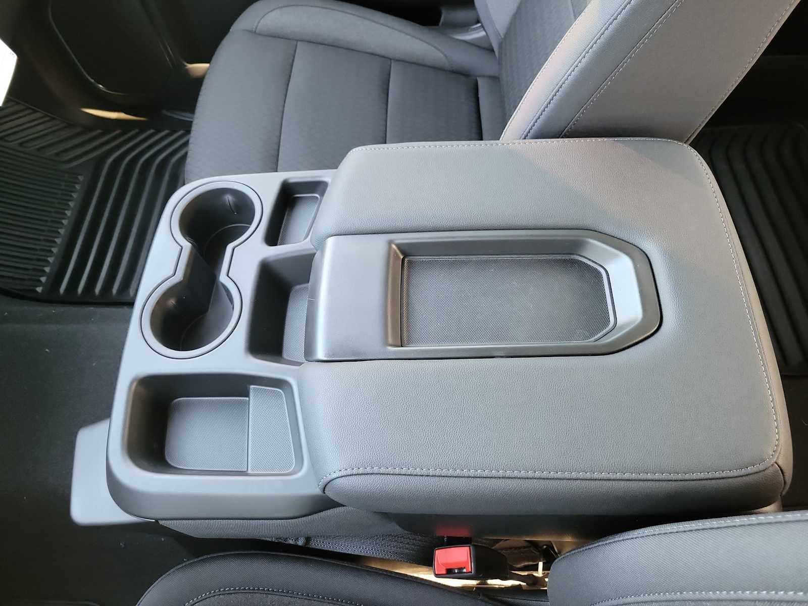 Thumbnail: 2026 Chevrolet Silverado 1500 - 24