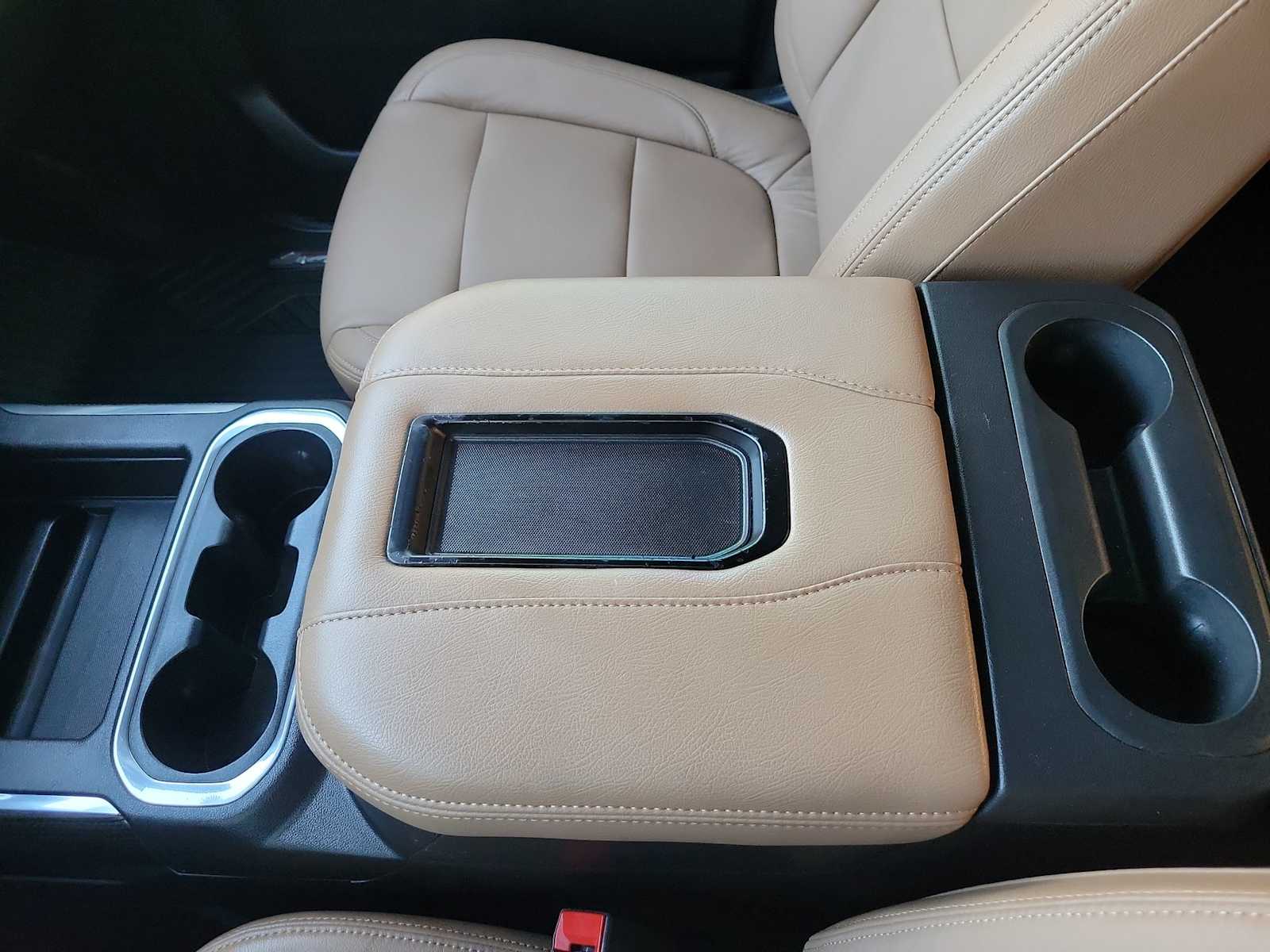 Thumbnail: 2021 Chevrolet Silverado 1500 - 24