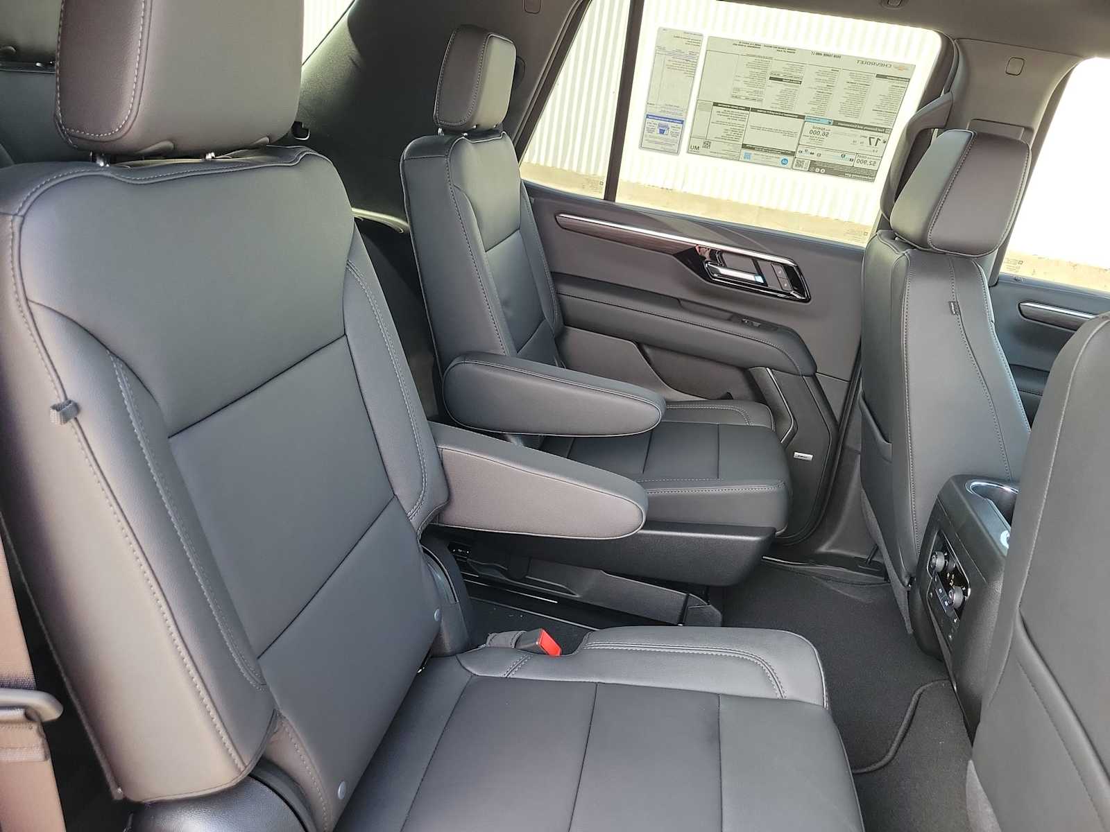 Thumbnail: 2026 Chevrolet Tahoe - 21