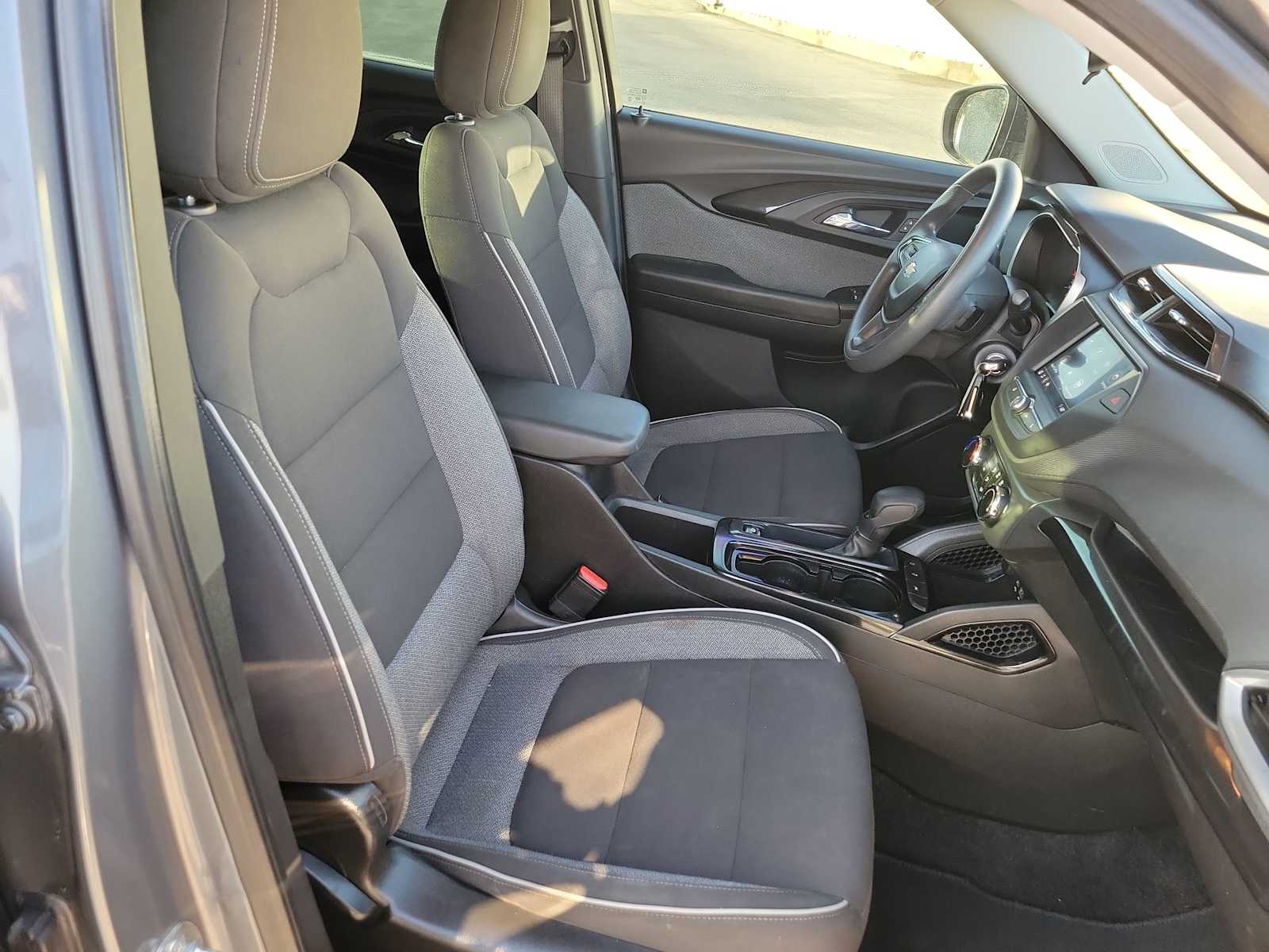 Thumbnail: 2021 Chevrolet TrailBlazer - 18