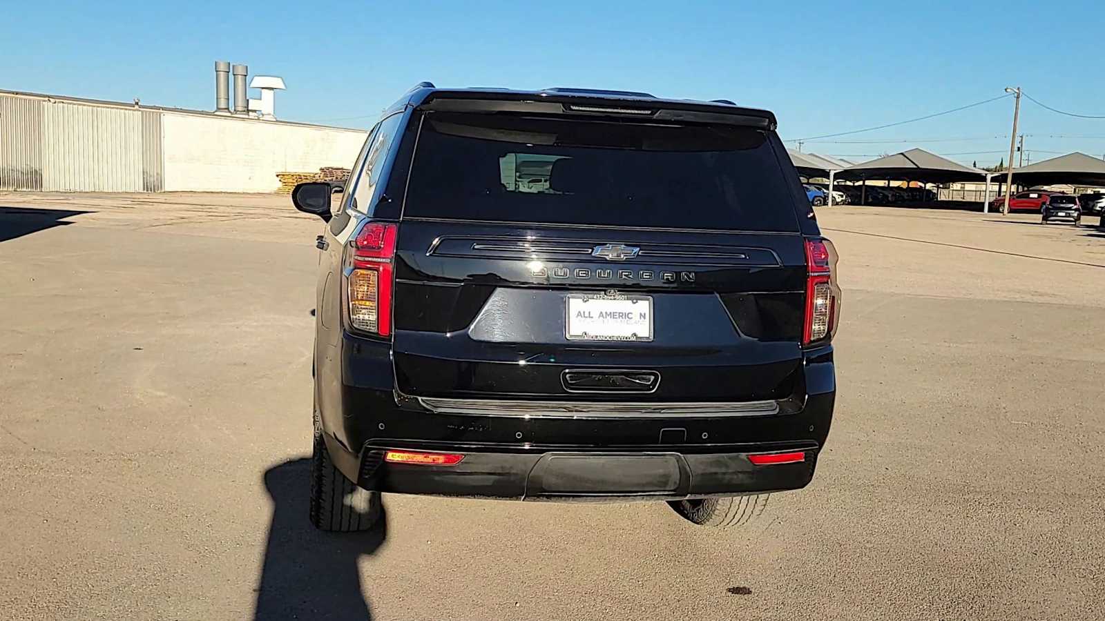 Thumbnail: 2023 Chevrolet Suburban - 7