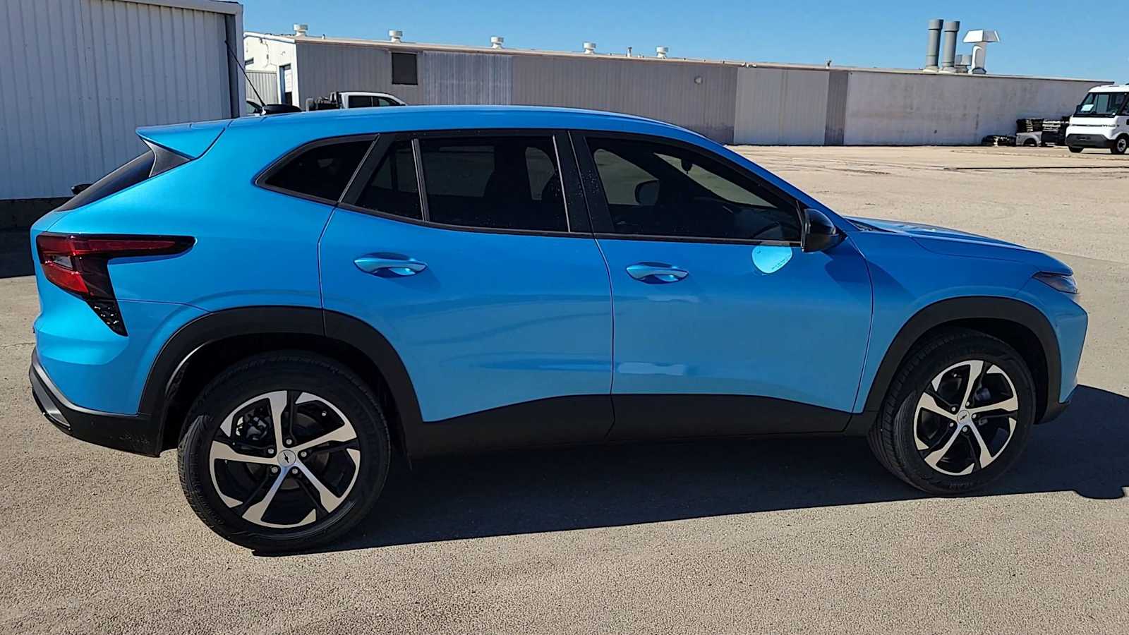 Thumbnail: 2026 Chevrolet Trax - 9