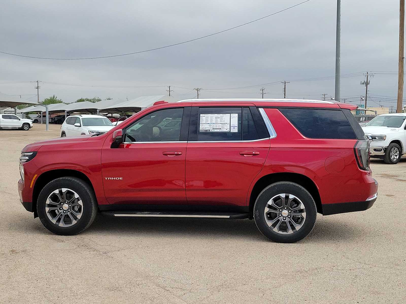 Thumbnail: 2026 Chevrolet Tahoe - 5
