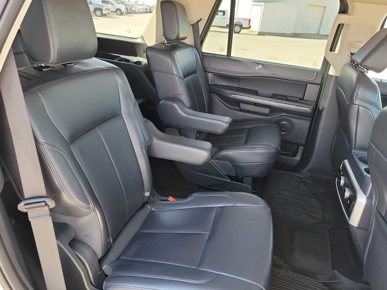 Thumbnail: 2024 Ford Expedition - 17