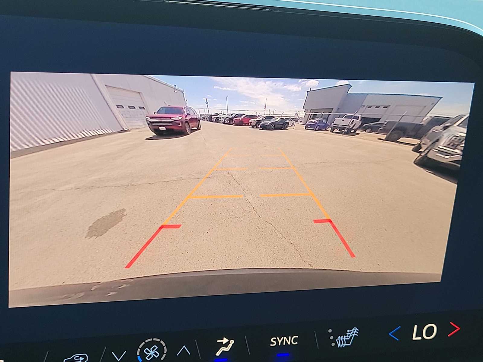 Thumbnail: 2026 Chevrolet Traverse - 24