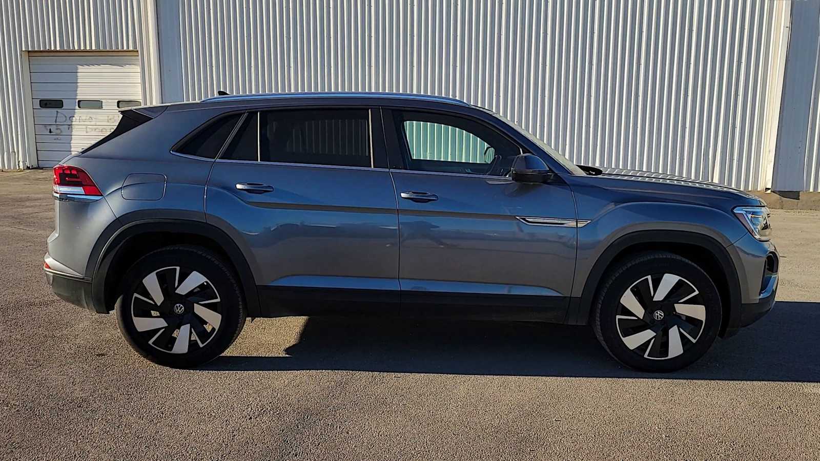 Thumbnail: 2025 Volkswagen Atlas - 9