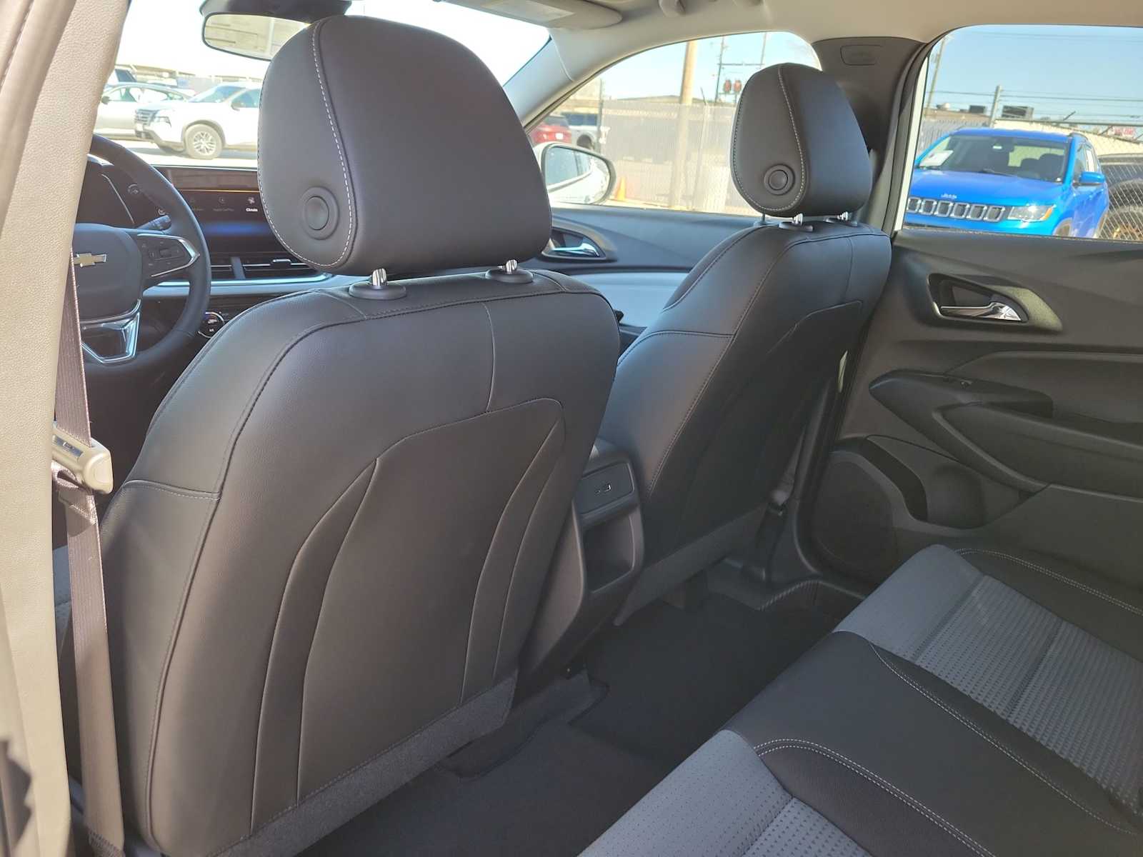 Thumbnail: 2026 Chevrolet Trax - 20