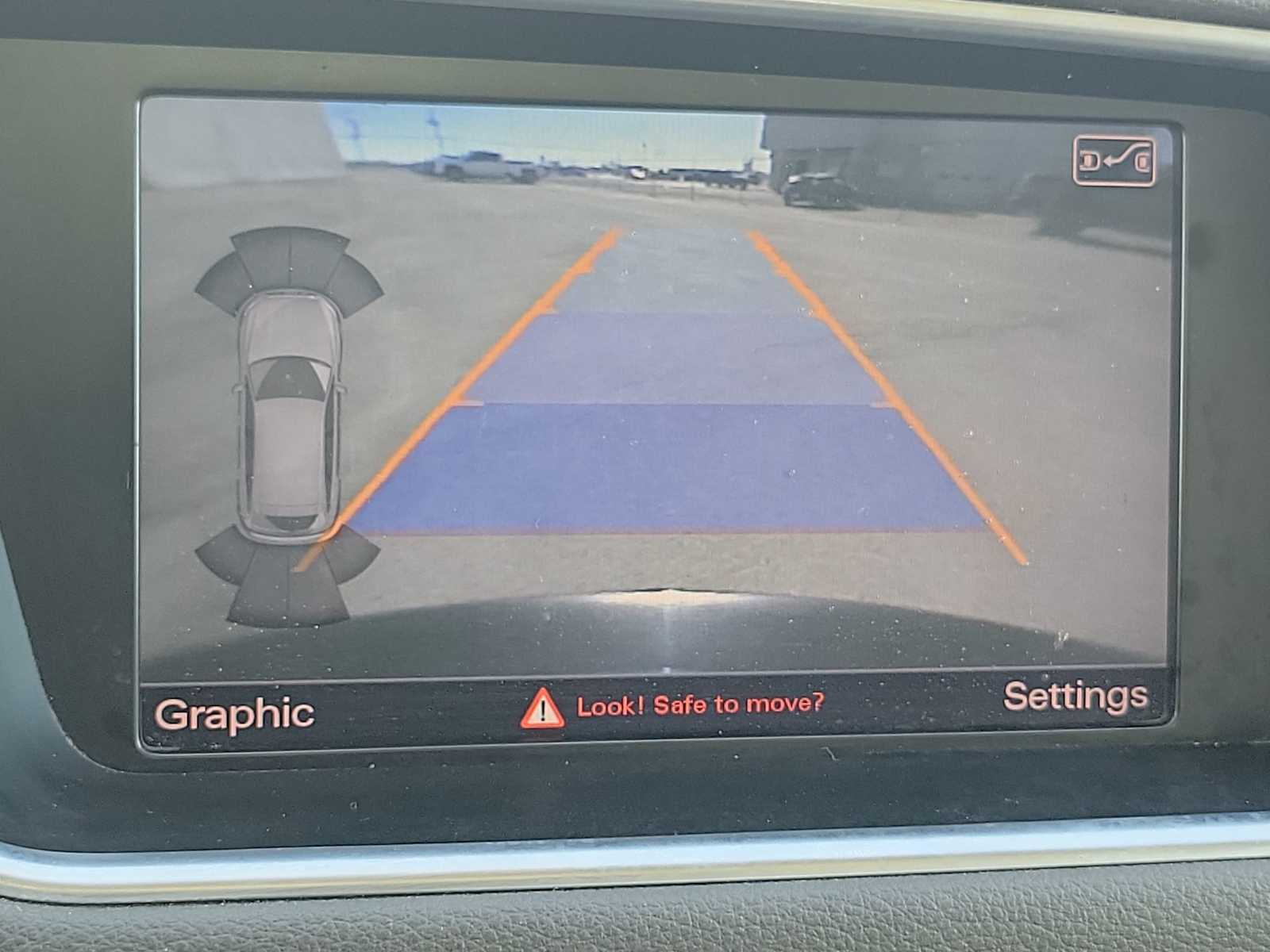 Thumbnail: 2014 Audi Q5 - 23