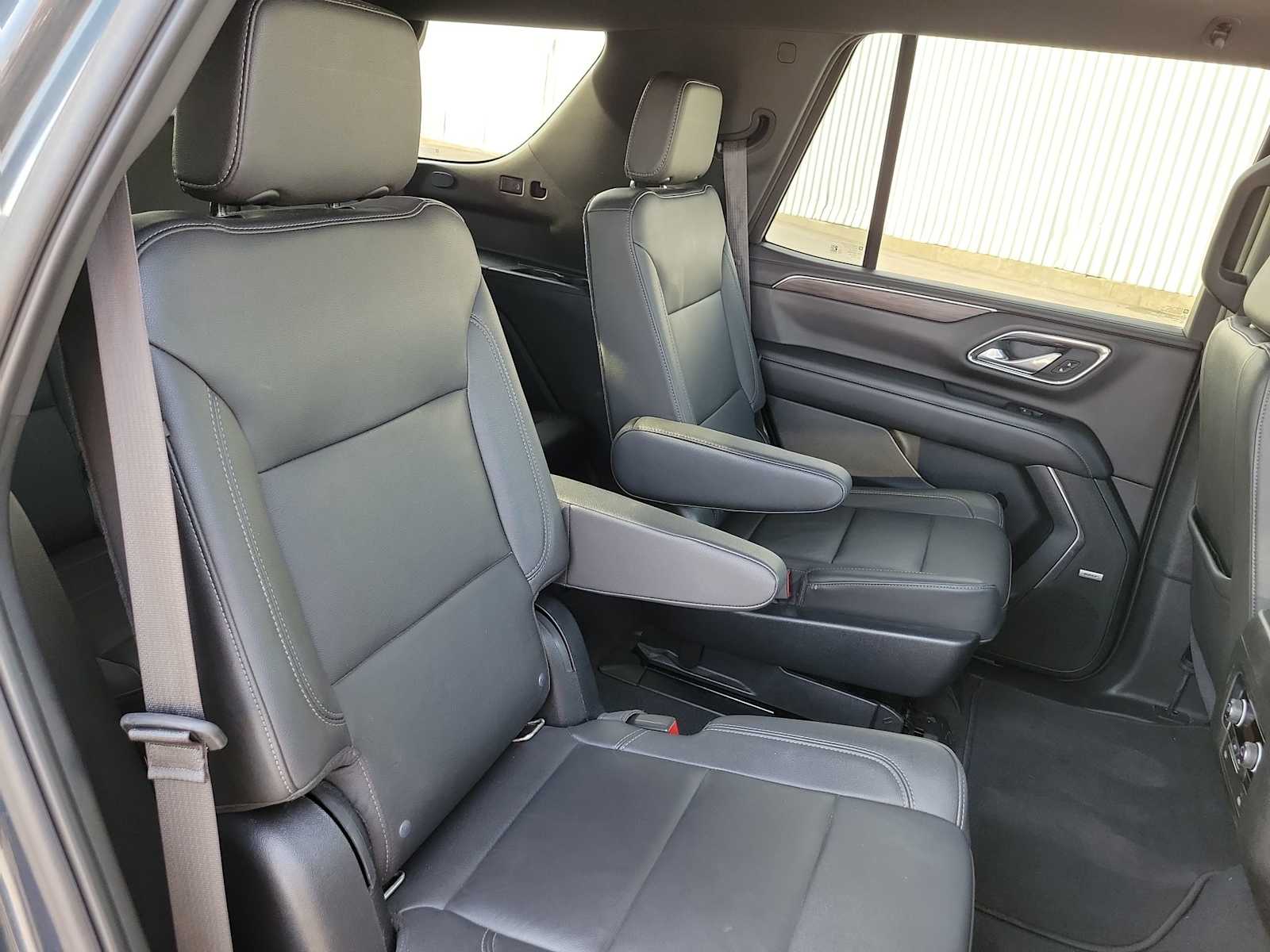 Thumbnail: 2021 Chevrolet Tahoe - 17