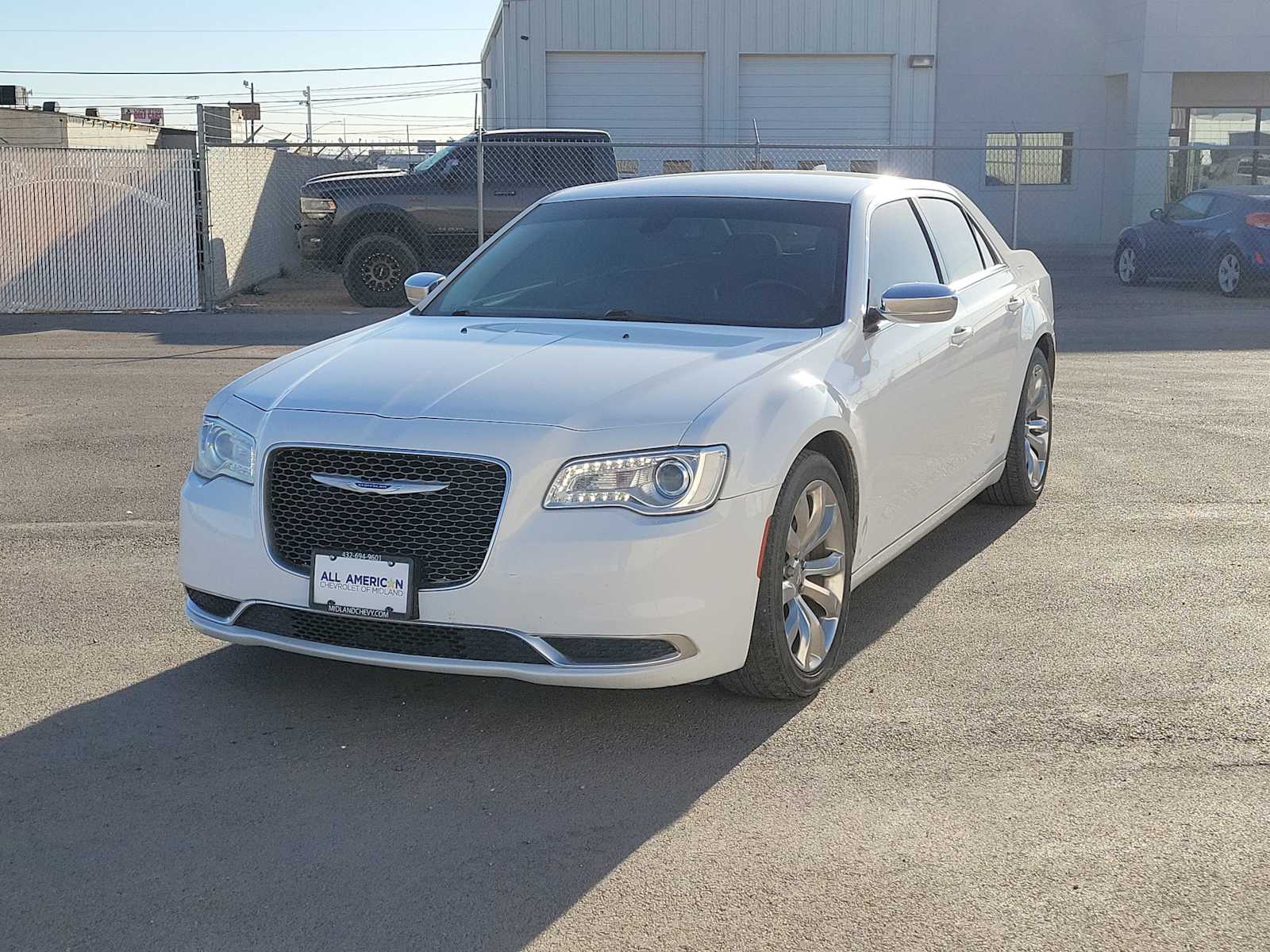 Thumbnail: 2019 Chrysler 300 - 4