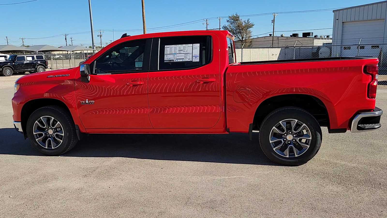 Thumbnail: 2026 Chevrolet Silverado 1500 - 5