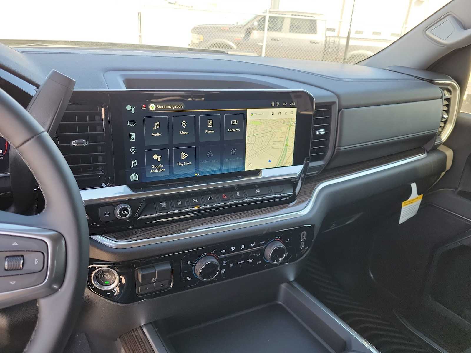 Thumbnail: 2026 Chevrolet Silverado 3500 - 29