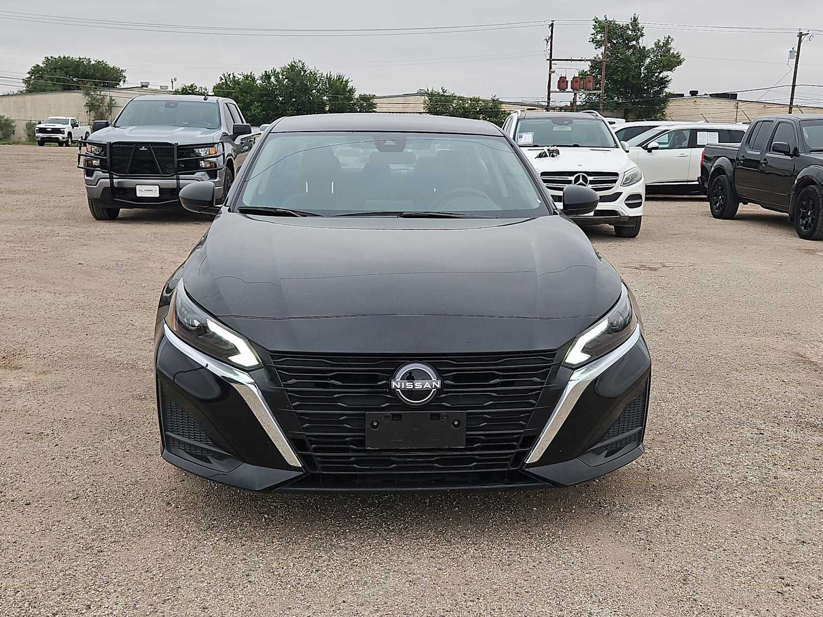 Thumbnail: 2025 Nissan Altima - 3