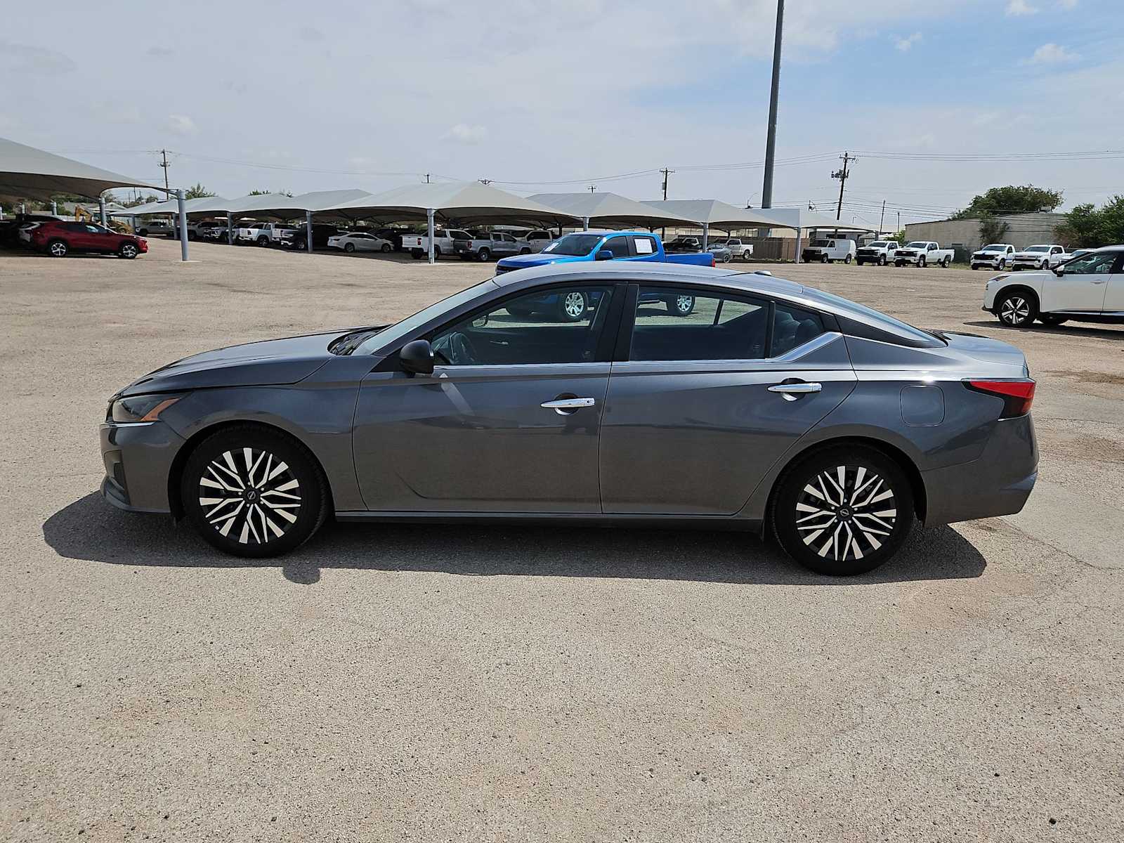 Thumbnail: 2024 Nissan Altima - 5