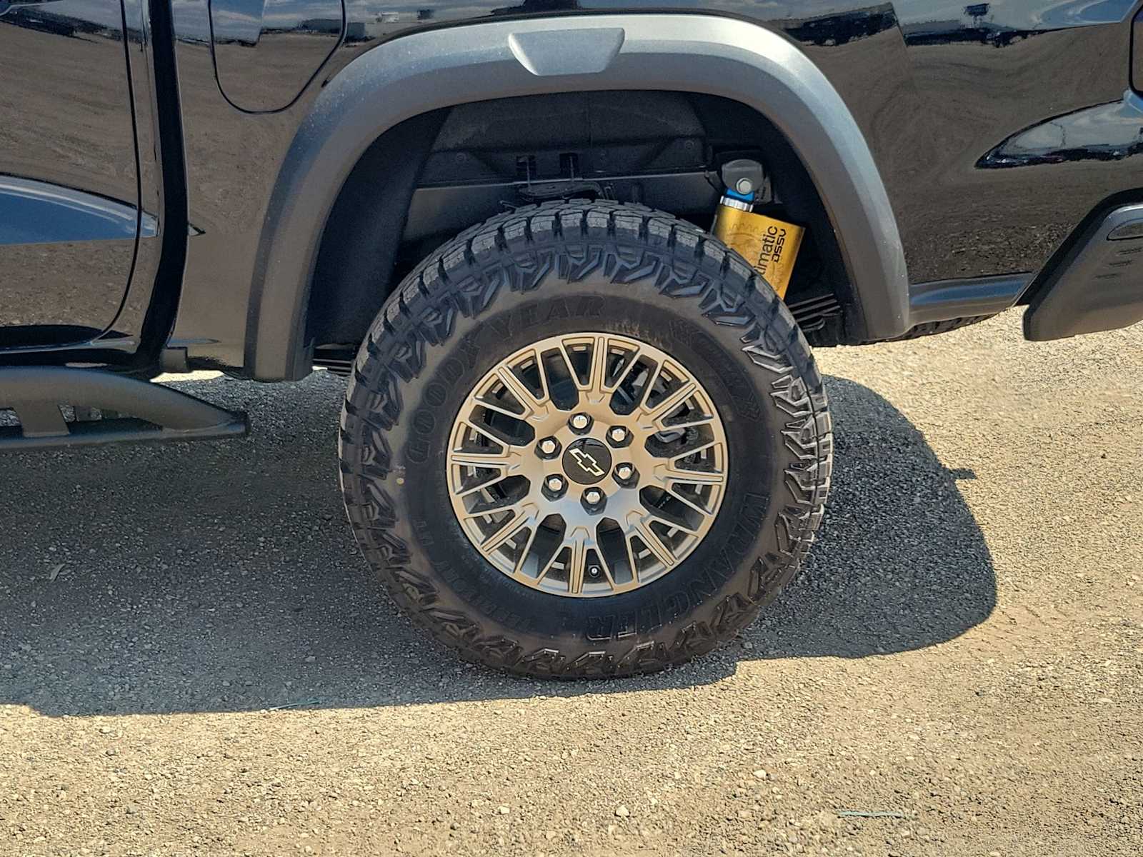 Thumbnail: 2026 Chevrolet Colorado - 16