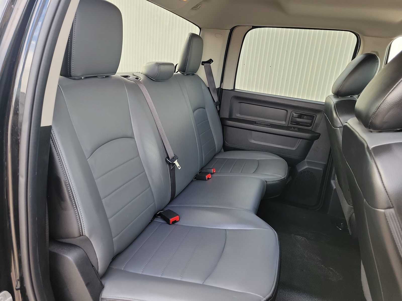 Thumbnail: 2023 RAM 1500 Classic - 17