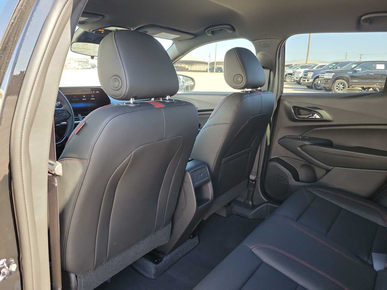 Thumbnail: 2026 Chevrolet Trax - 16