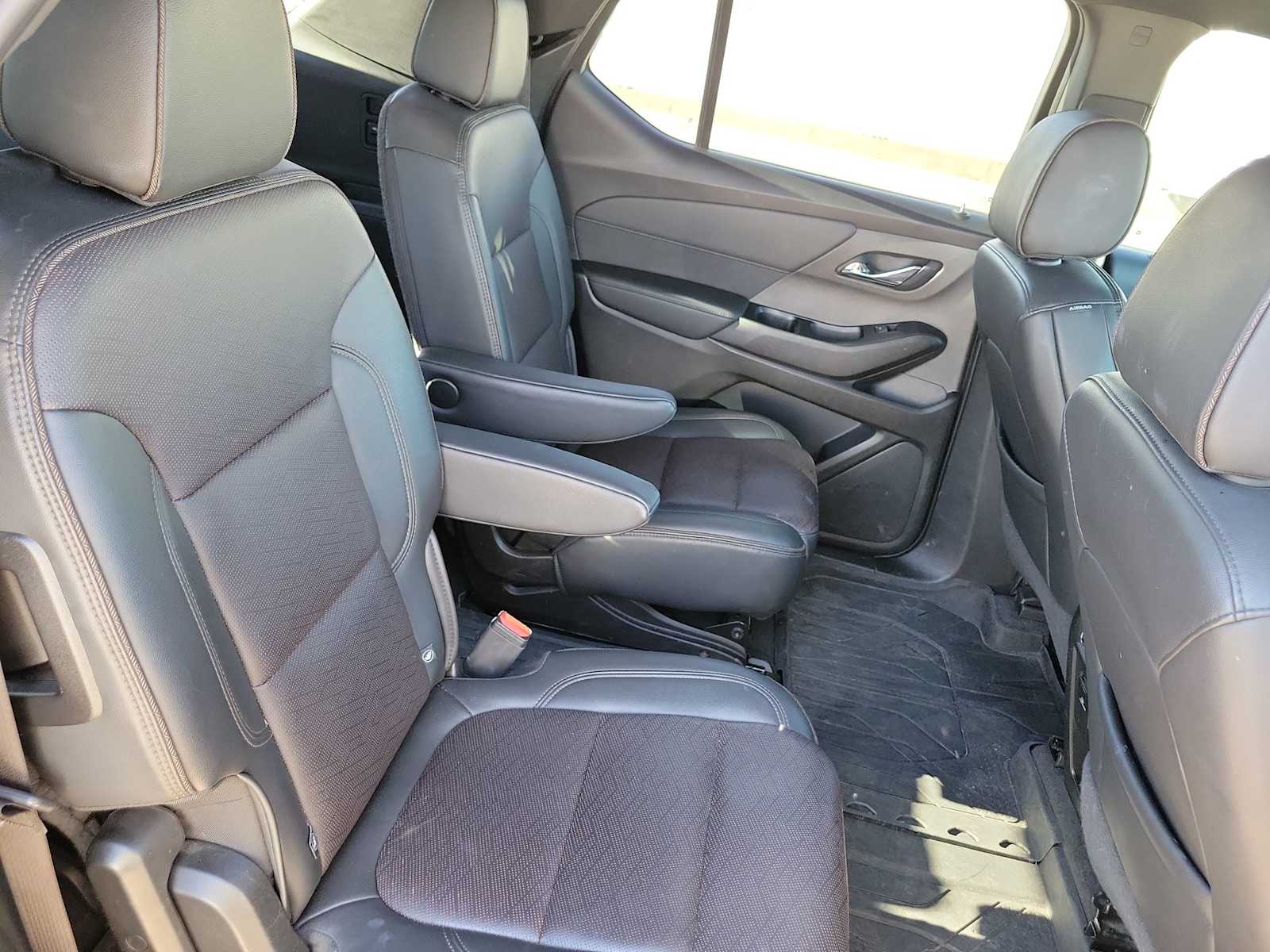 Thumbnail: 2023 Chevrolet Traverse - 20