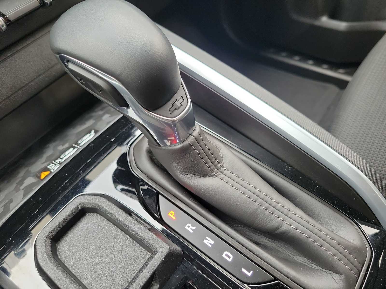 Thumbnail: 2024 Chevrolet Colorado - 25