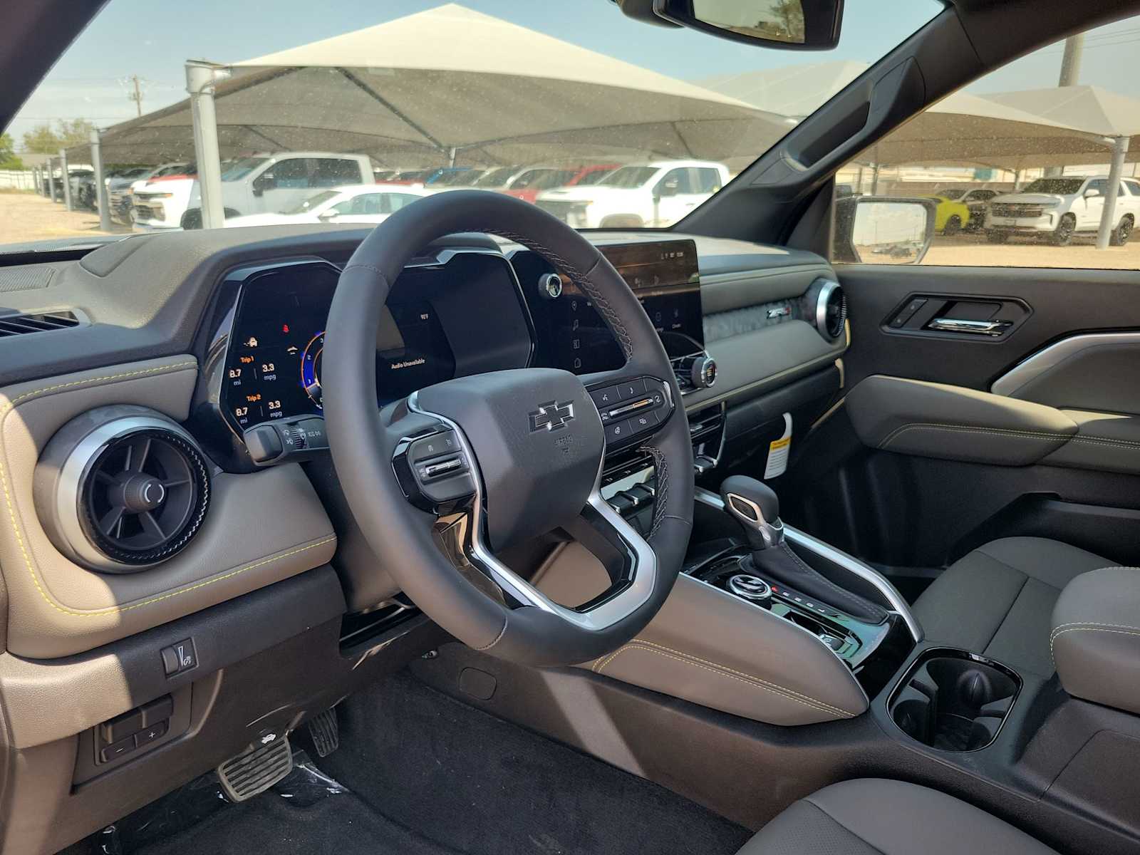 Thumbnail: 2026 Chevrolet Colorado - 10