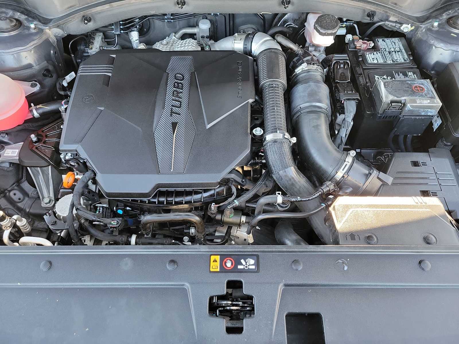 Thumbnail: 2022 Hyundai Santa Fe - 17