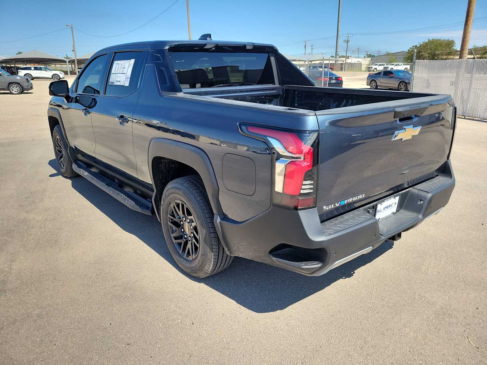 Thumbnail: 2026 Chevrolet Silverado EV - 12