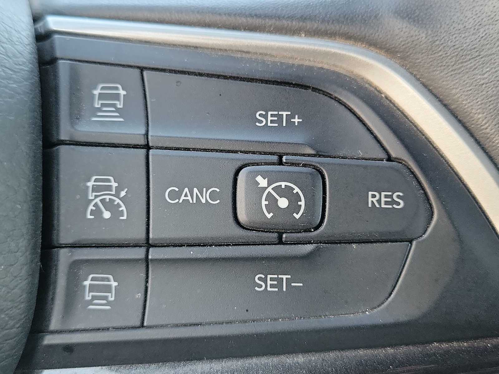 Thumbnail: 2021 Jeep Grand Cherokee L - 27