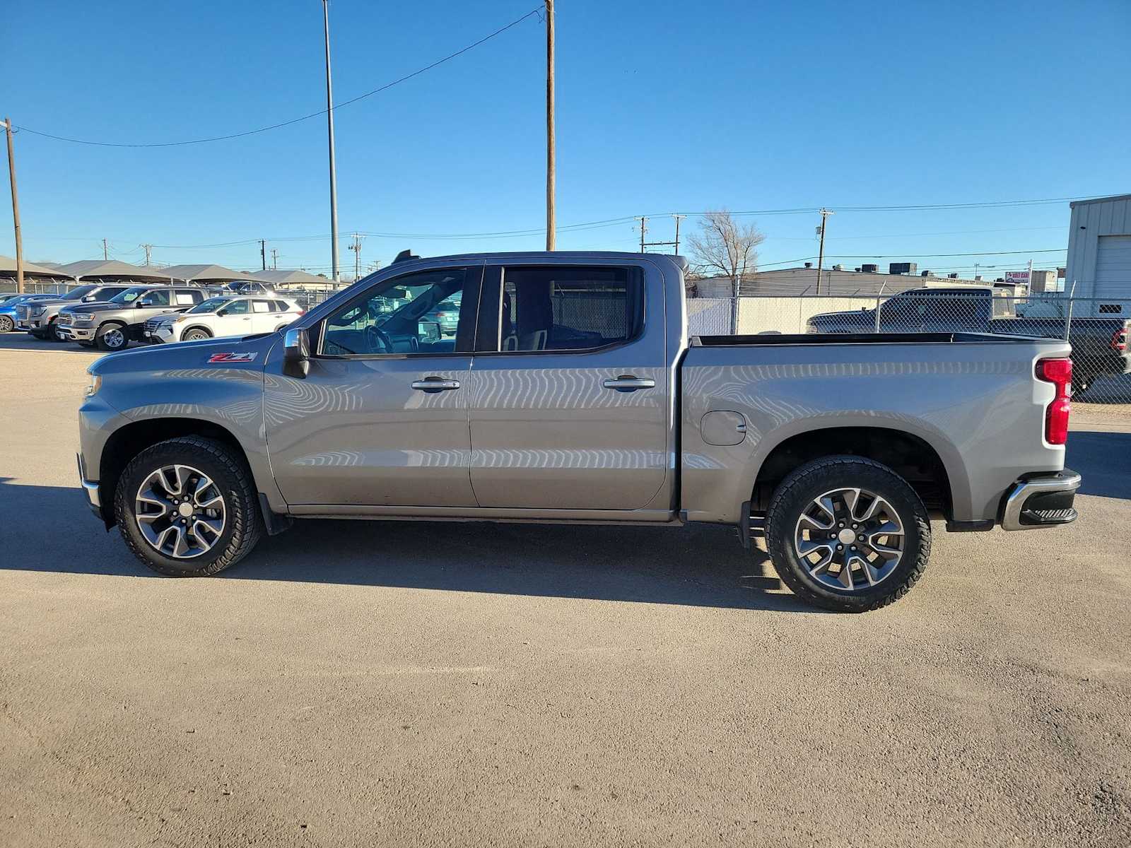 Thumbnail: 2021 Chevrolet Silverado 1500 - 11