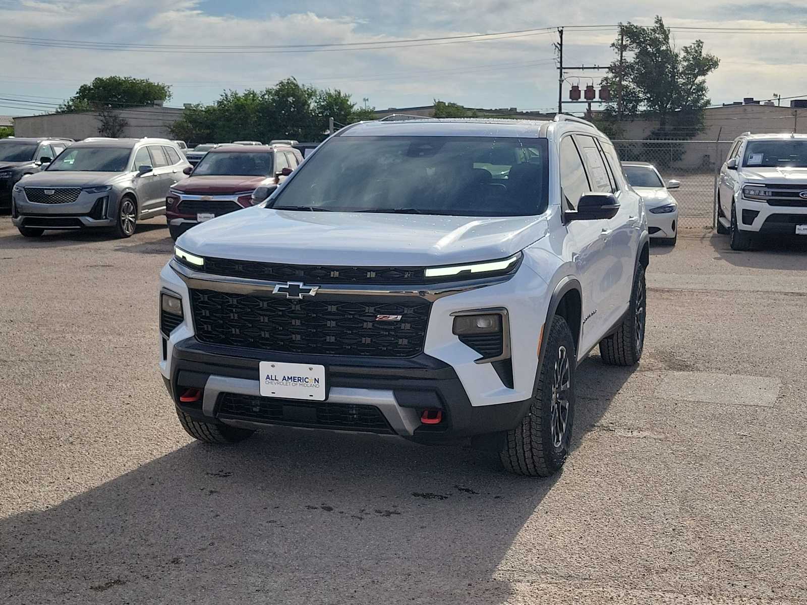 Thumbnail: 2026 Chevrolet Traverse - 4