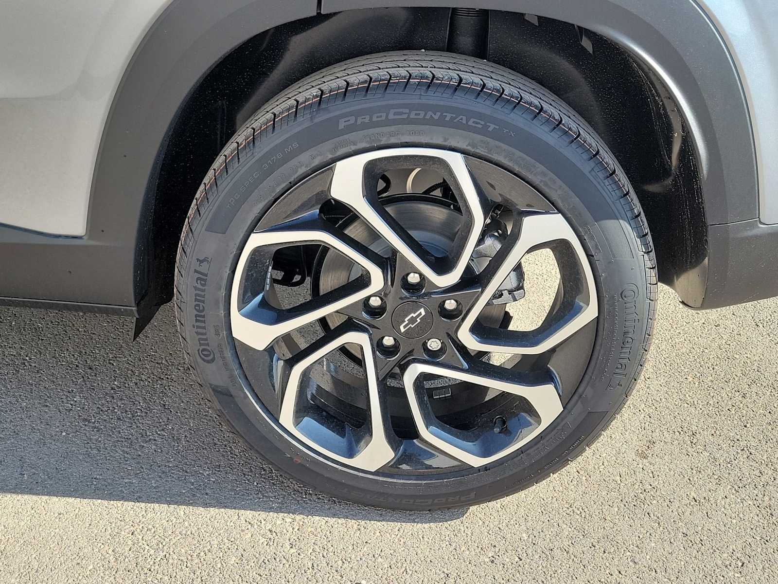 Thumbnail: 2026 Chevrolet Trax - 12