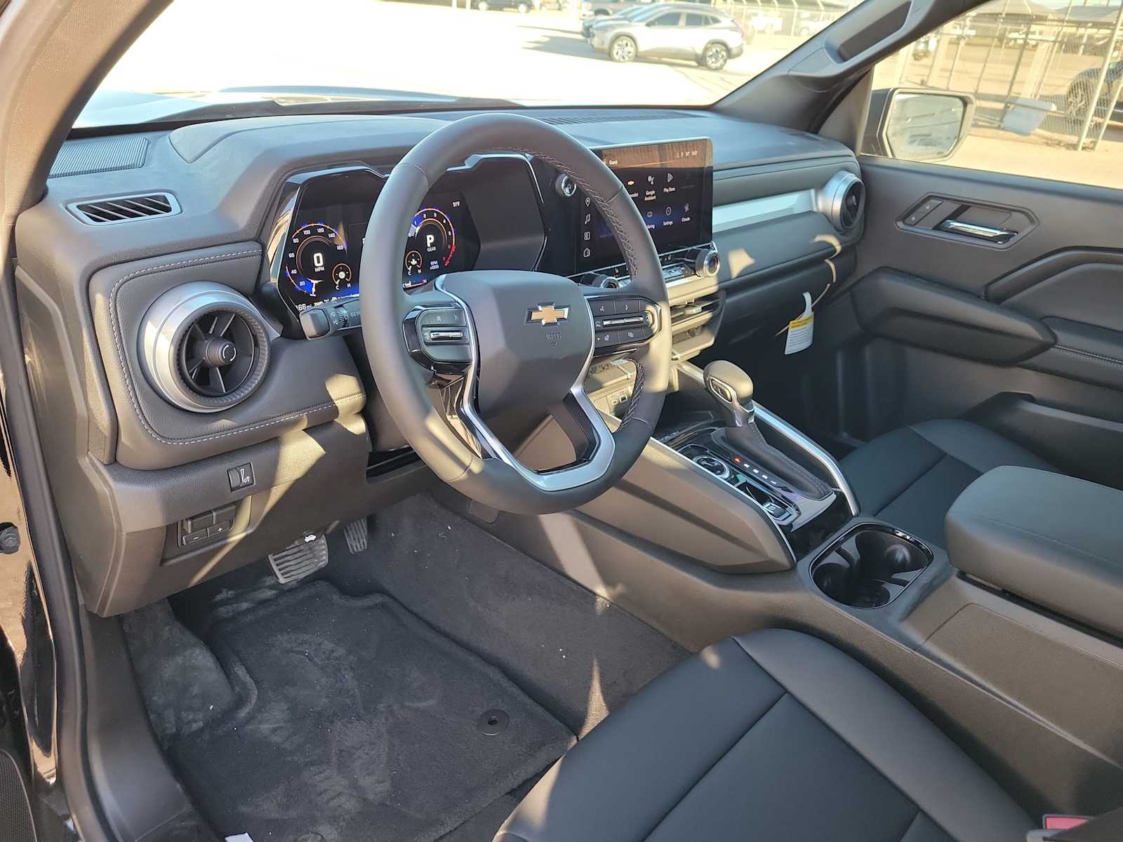 Thumbnail: 2026 Chevrolet Colorado - 10