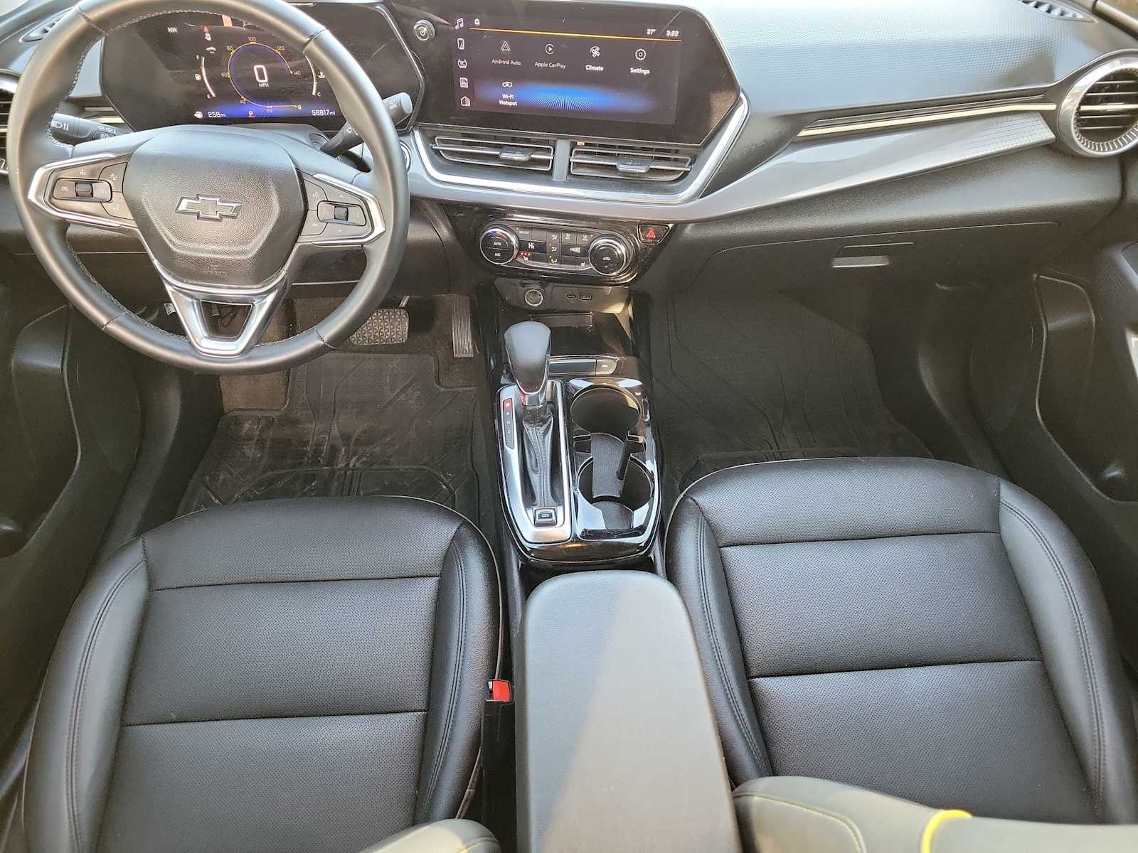 Thumbnail: 2024 Chevrolet Trax - 18