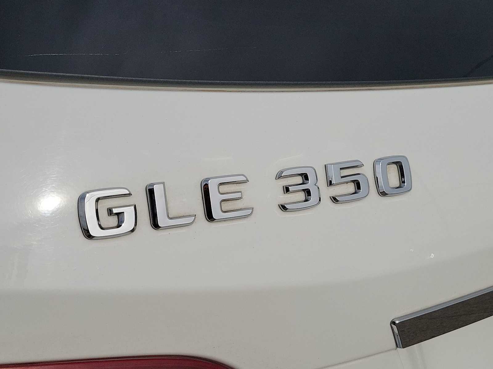 Thumbnail: 2016 Mercedes-Benz GLE - 11