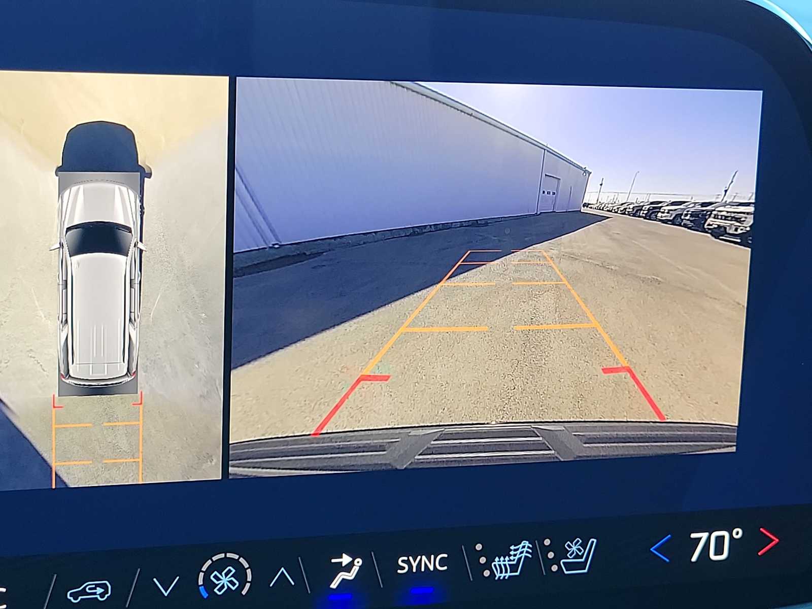 Thumbnail: 2026 Chevrolet Tahoe - 28