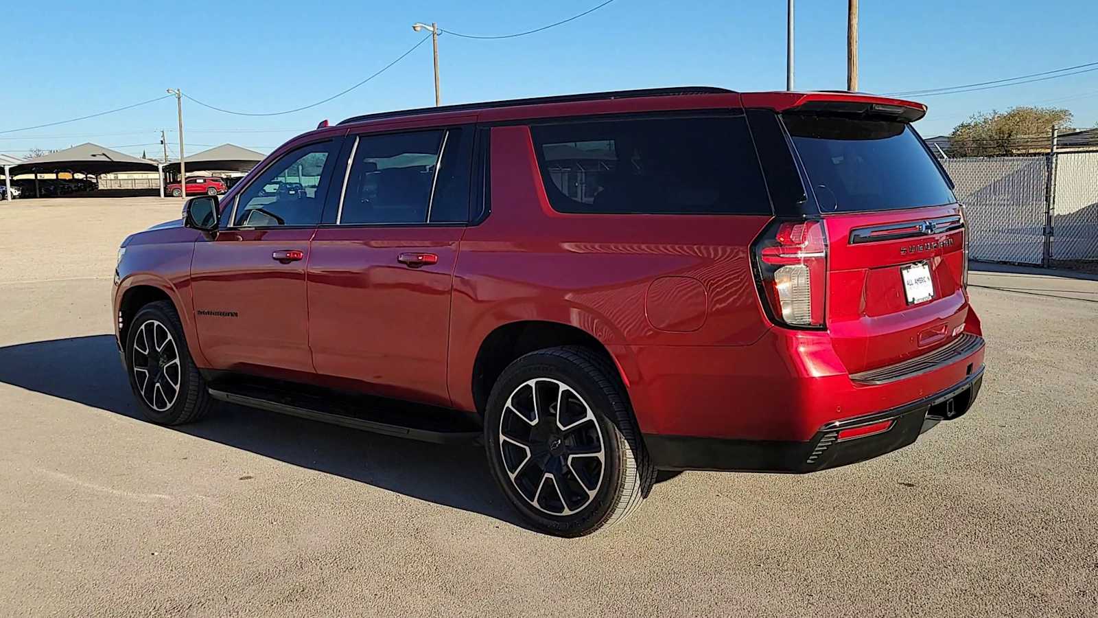 Thumbnail: 2022 Chevrolet Suburban - 6