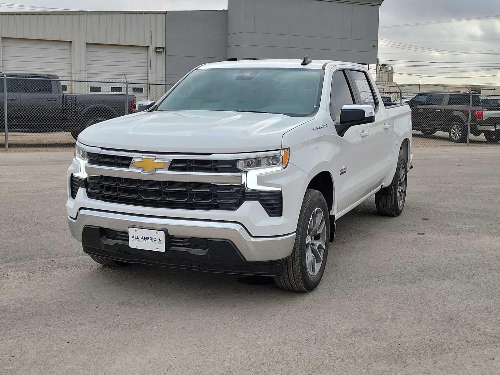 Thumbnail: 2026 Chevrolet Silverado 1500 - 4