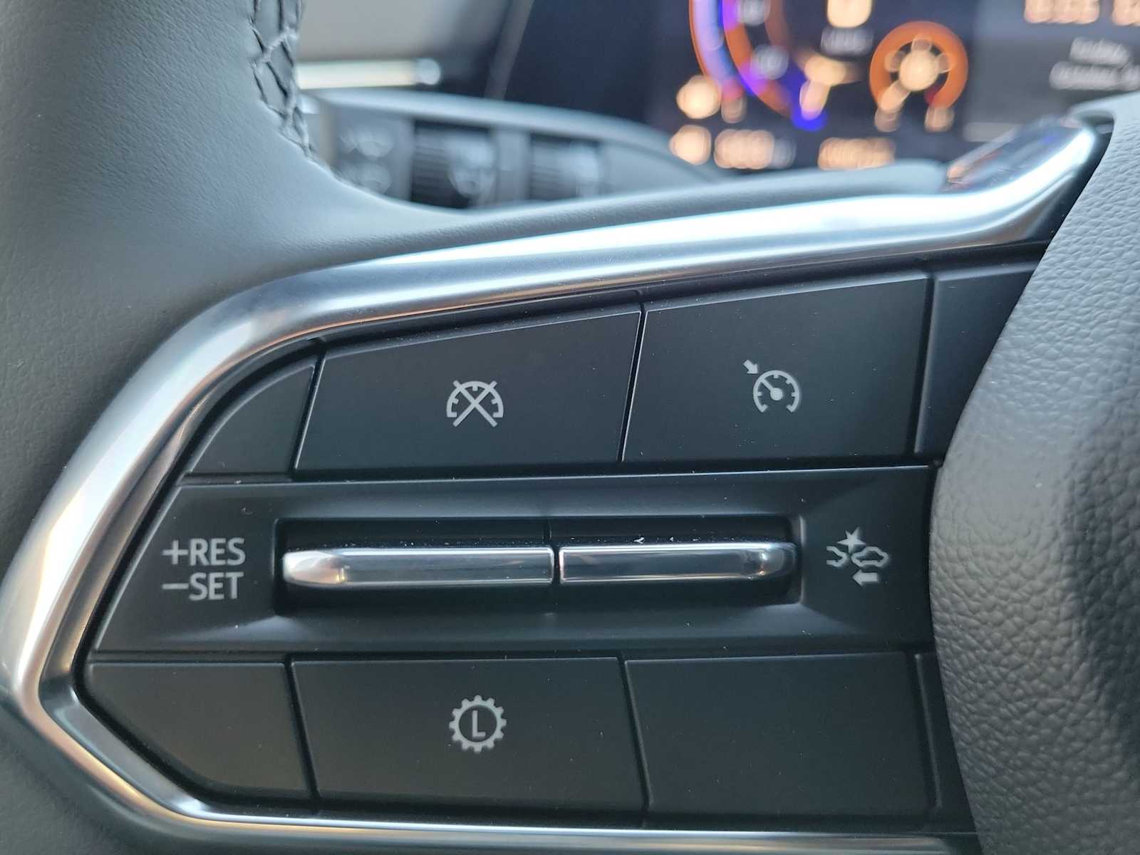 Thumbnail: 2025 Chevrolet Suburban - 27