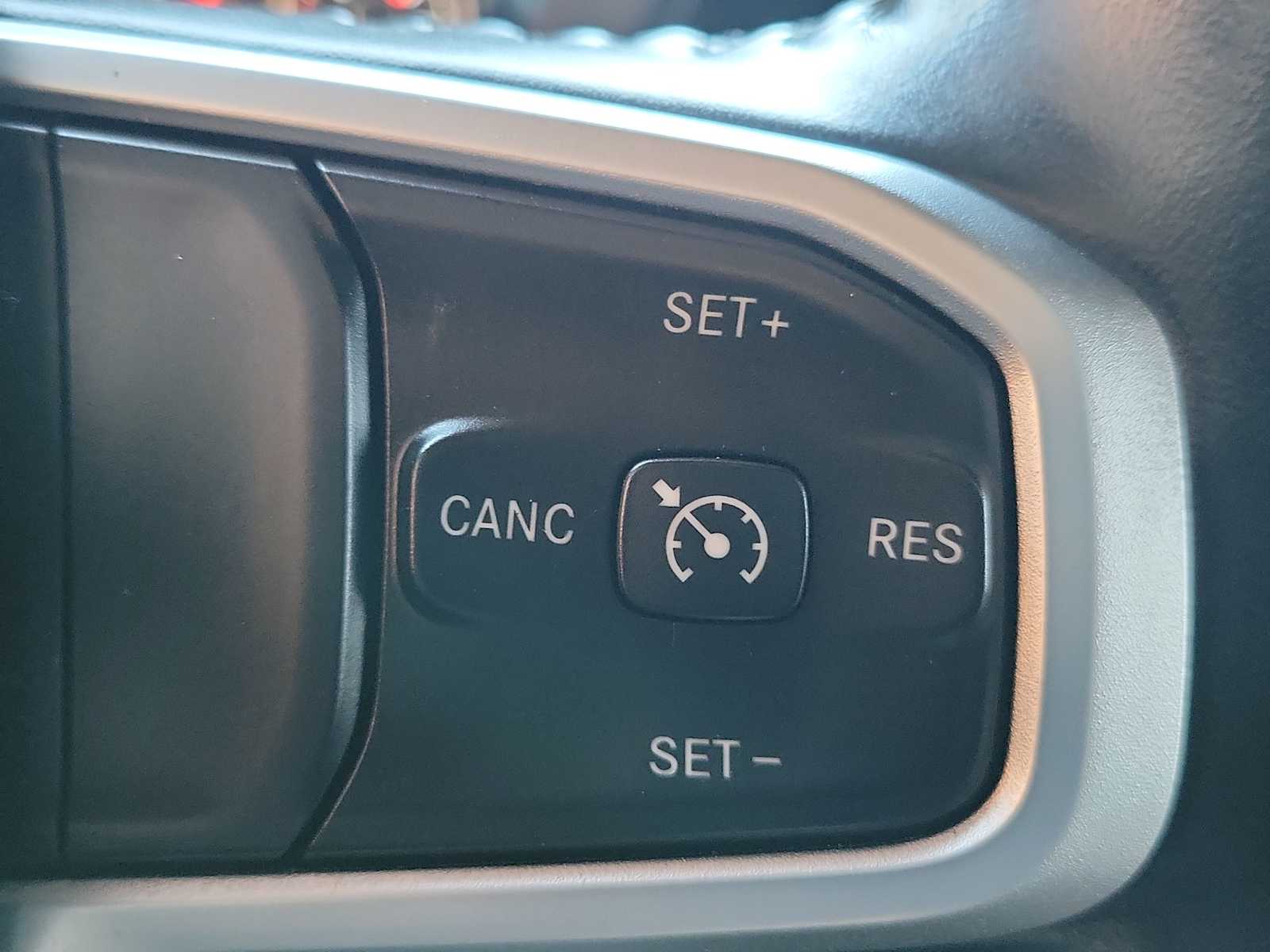 Thumbnail: 2022 RAM 1500 - 22