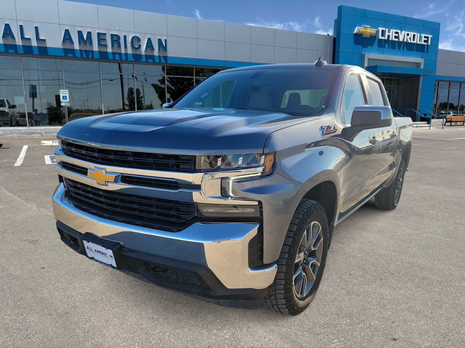 Thumbnail: 2021 Chevrolet Silverado 1500 - 1