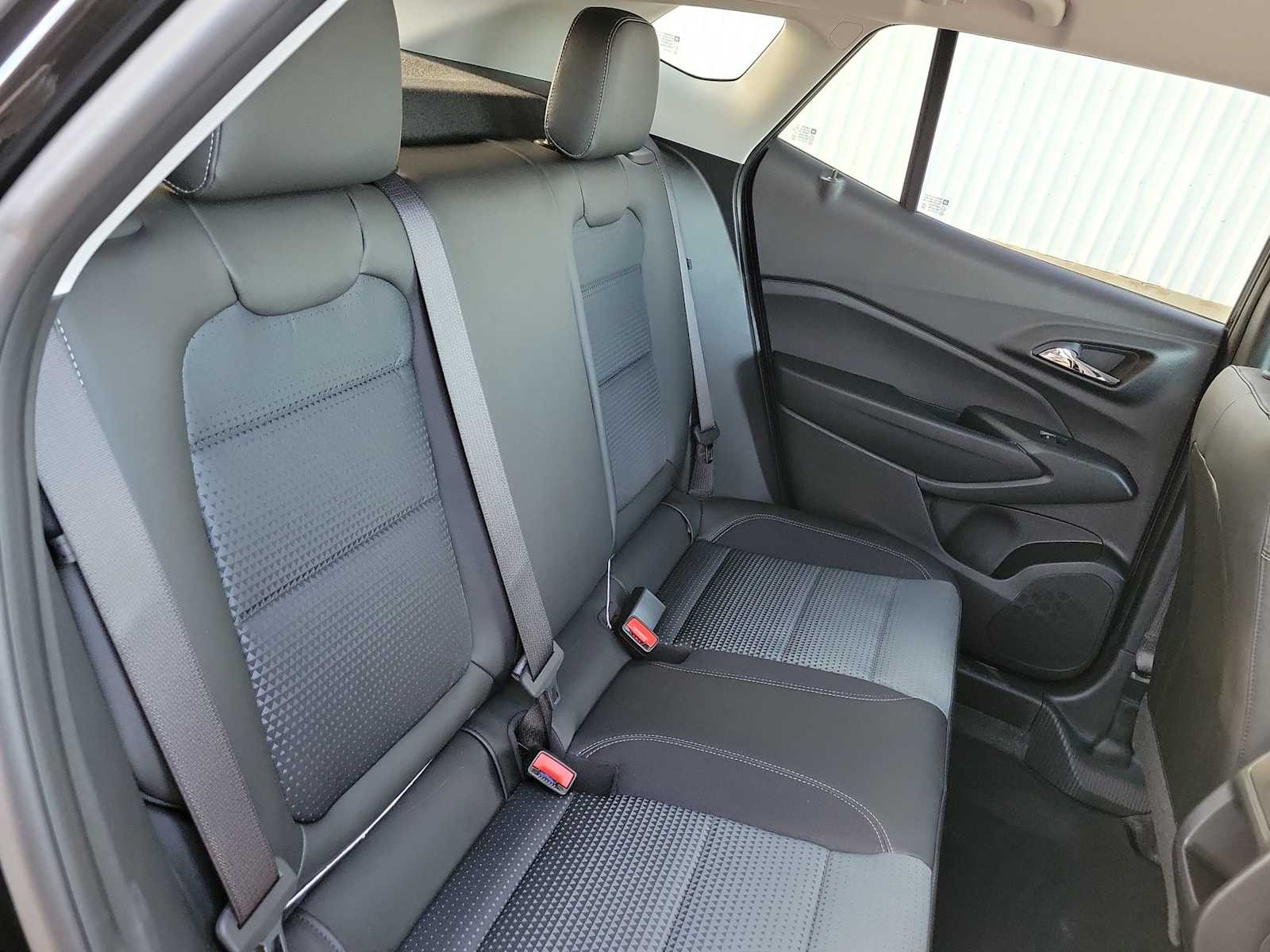 Thumbnail: 2026 Chevrolet Trax - 21