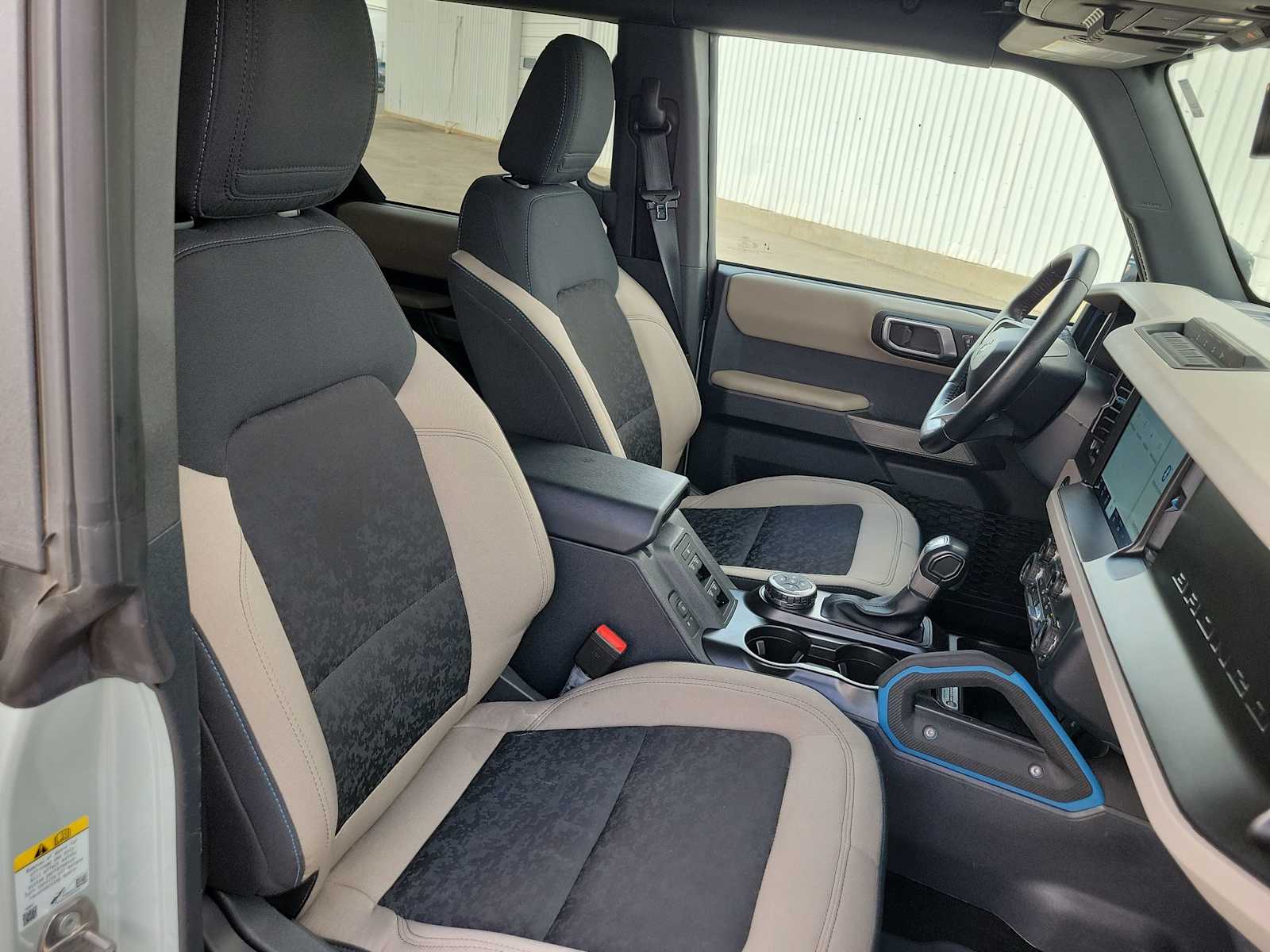 Thumbnail: 2022 Ford Bronco - 18