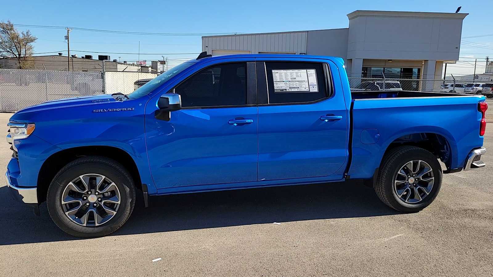 Thumbnail: 2026 Chevrolet Silverado 1500 - 5