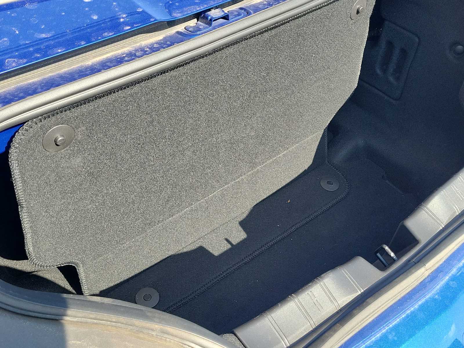 Thumbnail: 2022 Chevrolet Camaro - 17