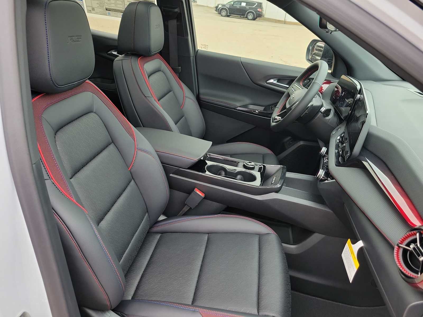 Thumbnail: 2026 Chevrolet Equinox - 18