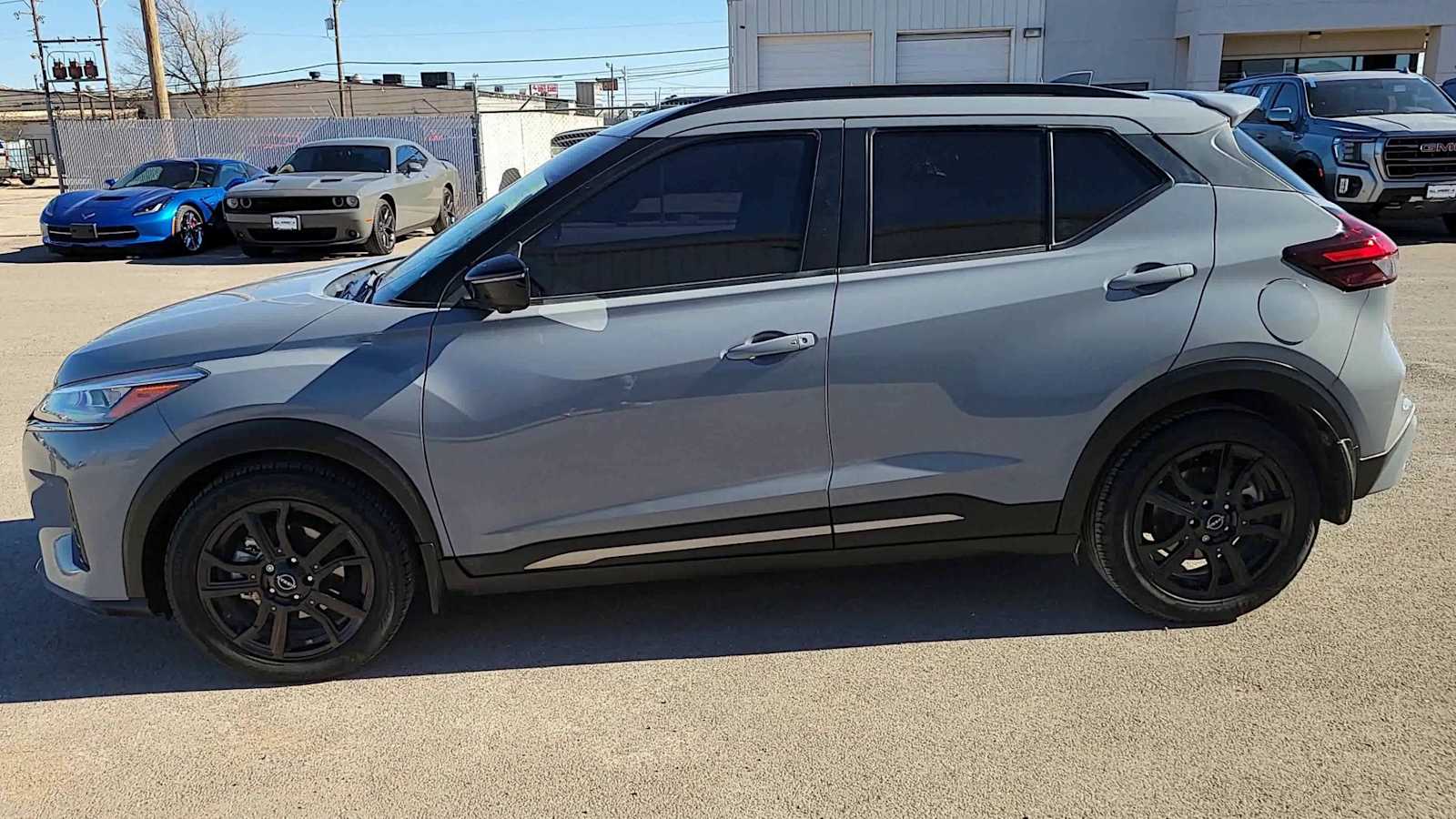 Thumbnail: 2022 Nissan Kicks - 5