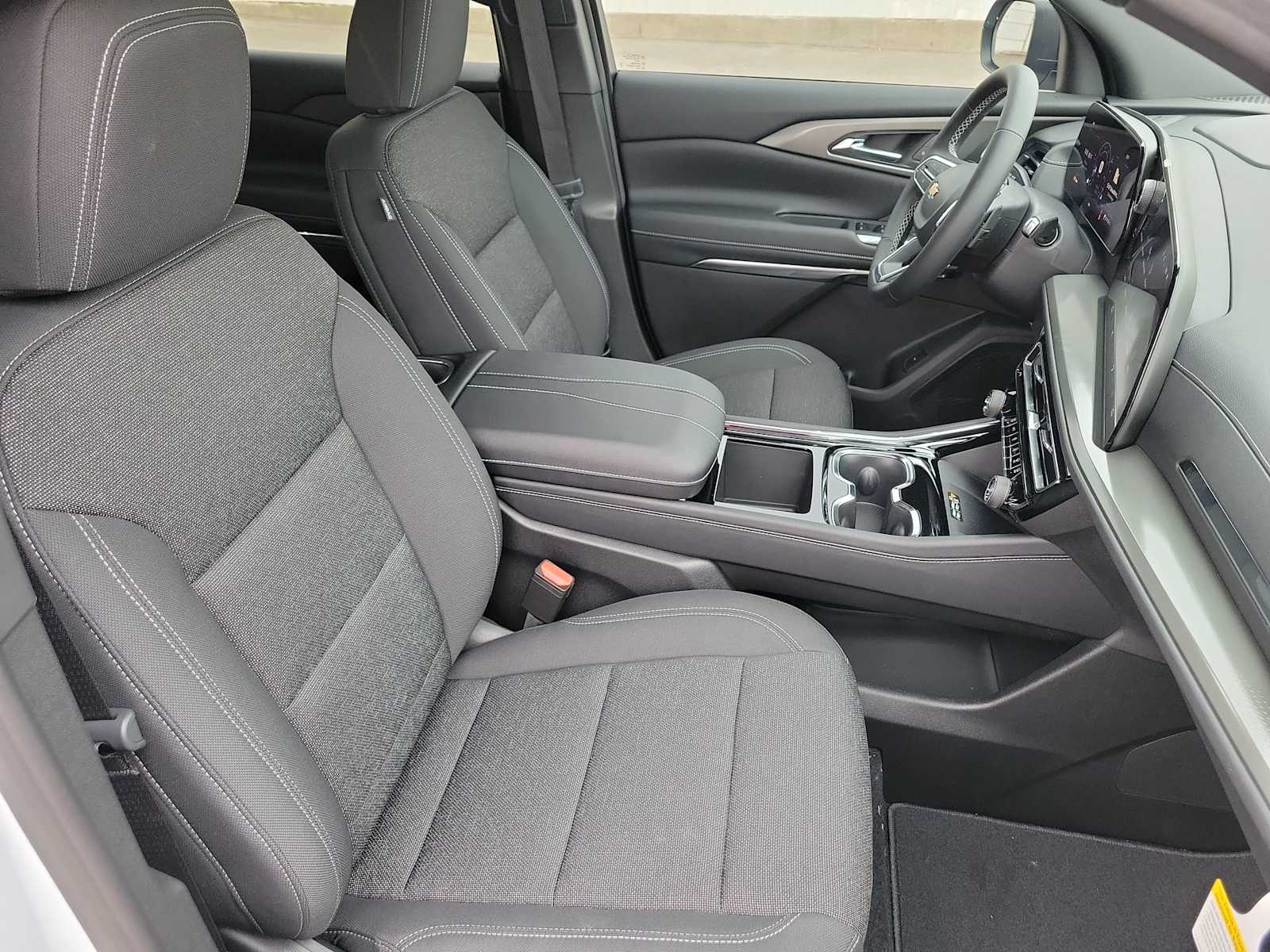 Thumbnail: 2026 Chevrolet Traverse - 22