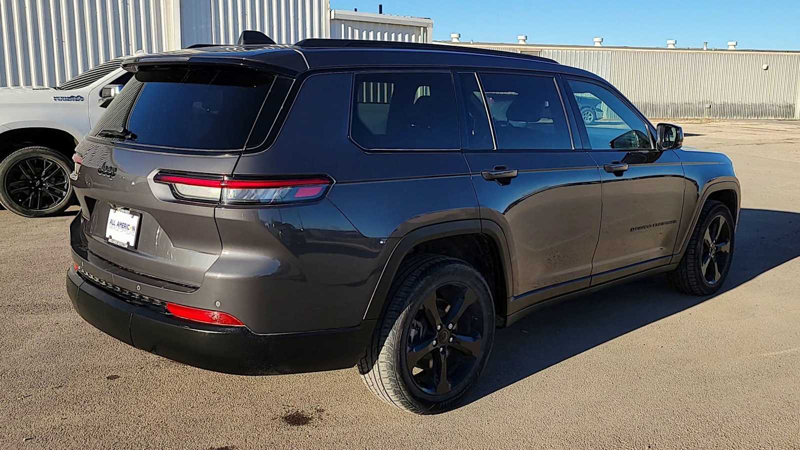 Thumbnail: 2021 Jeep Grand Cherokee L - 8