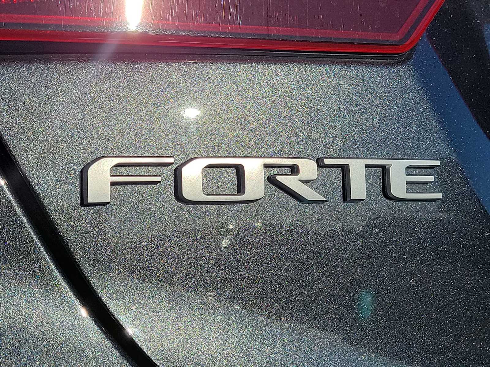 Thumbnail: 2024 Kia Forte - 15