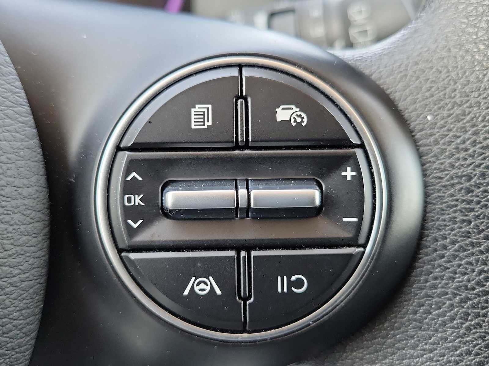 Thumbnail: 2025 Kia Soul - 23