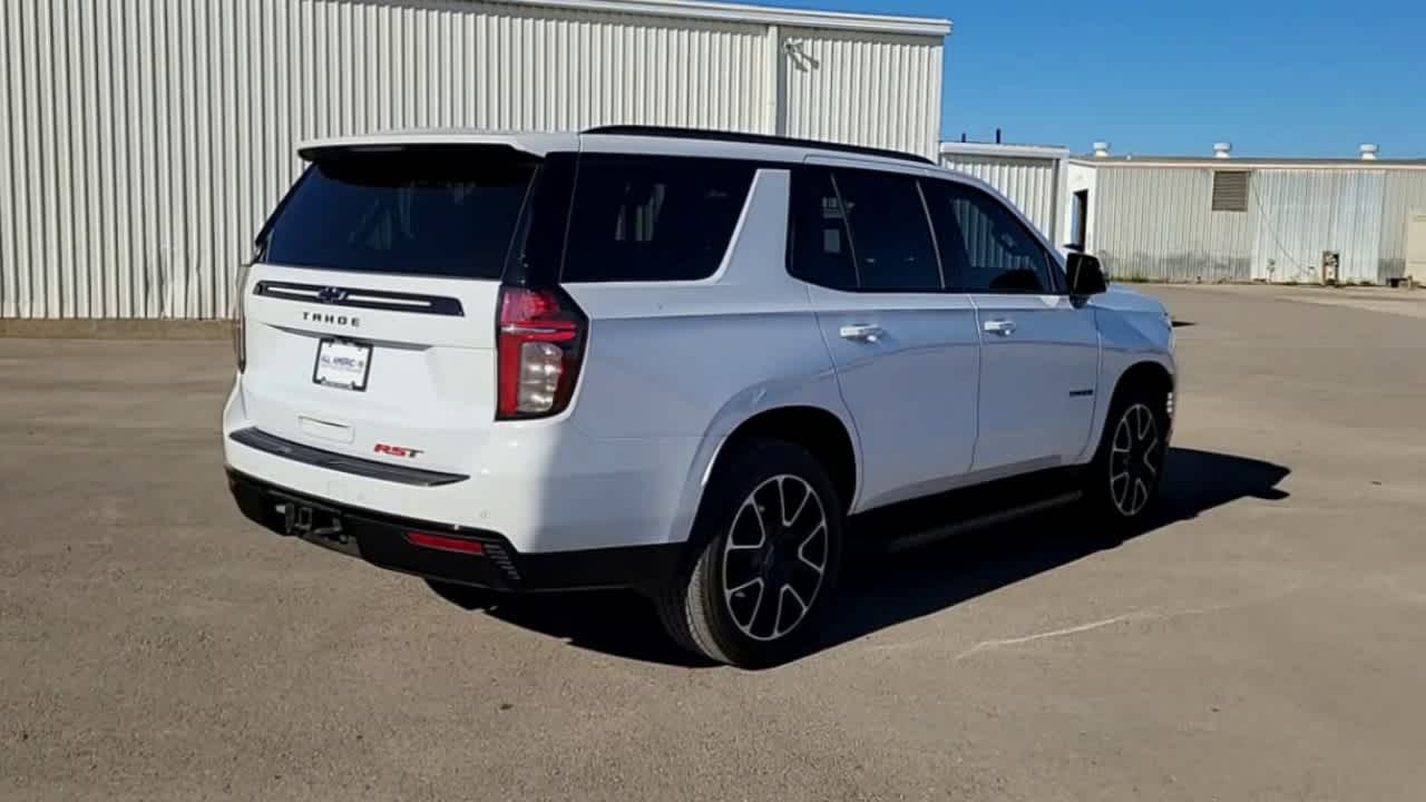 Thumbnail: 2024 Chevrolet Tahoe - 8